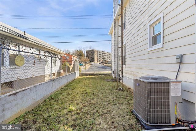 641 S RALEIGH ST, Martinsburg, WV 25401