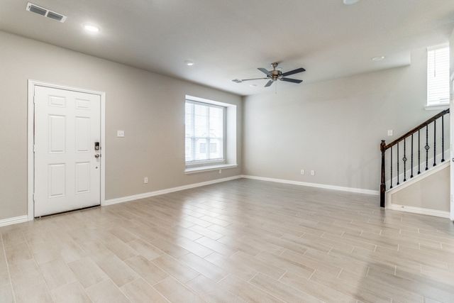 3740 Paradise Way, Sherman, TX 75090