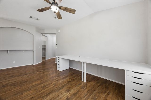 500 Millington LN, Buda, TX 78610
