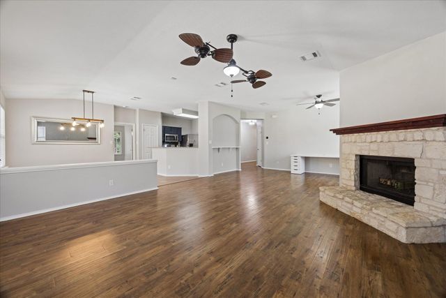500 Millington LN, Buda, TX 78610