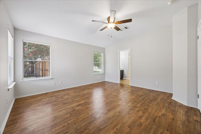500 Millington LN, Buda, TX 78610