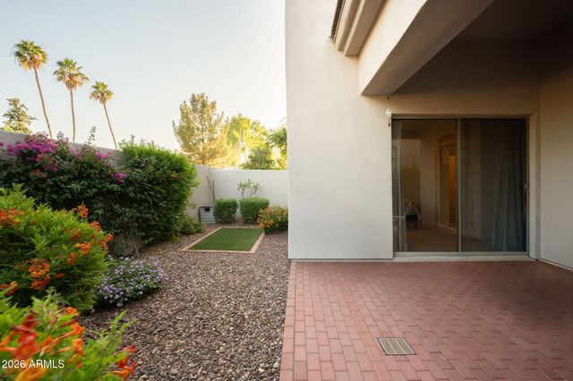 7259 E VAQUERO Drive, Scottsdale, AZ 85258