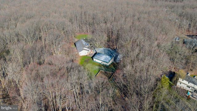 1624 SPRINGVILLE RD, New Holland, PA 17557
