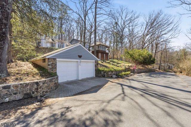 363 Springbrook Trl, Sparta Twp., NJ 07871