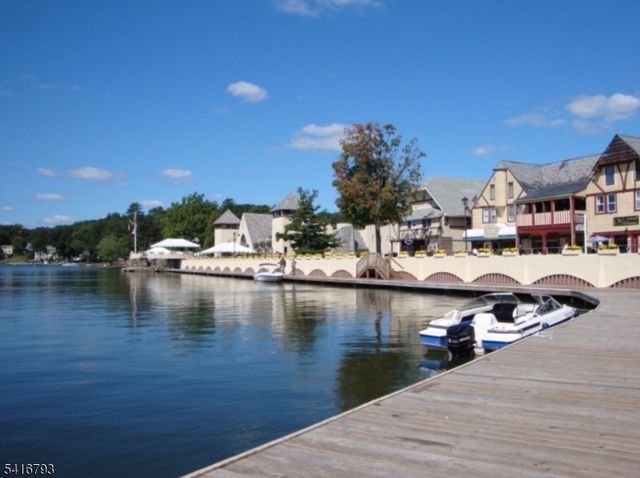 363 Springbrook Trl, Sparta Twp., NJ 07871