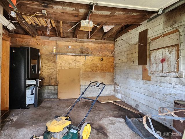 111 Cedar Avenue S, Eatonville, WA 98321