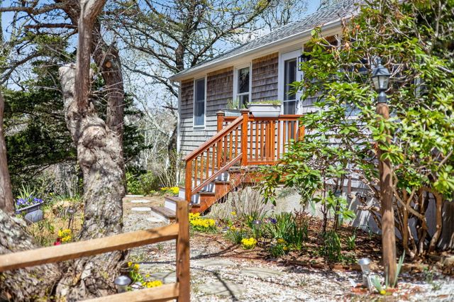 11 Whelpley Road, Eastham, MA 02642