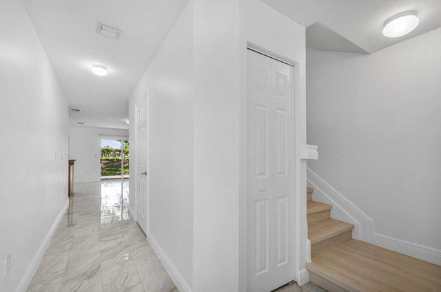 6635 Old Farm Trail, Boynton Beach, FL 33437