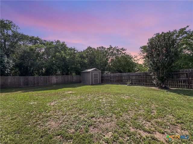 701 Clark Street, Gonzales, TX 78629