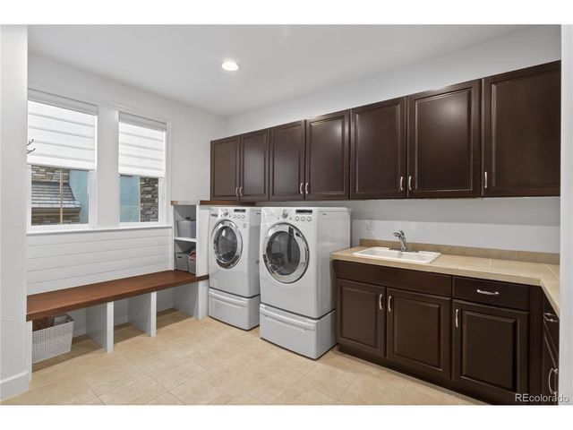 219 Maplehurst Pt, Highlands Ranch, CO 80126