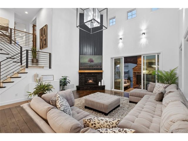 219 Maplehurst Pt, Highlands Ranch, CO 80126