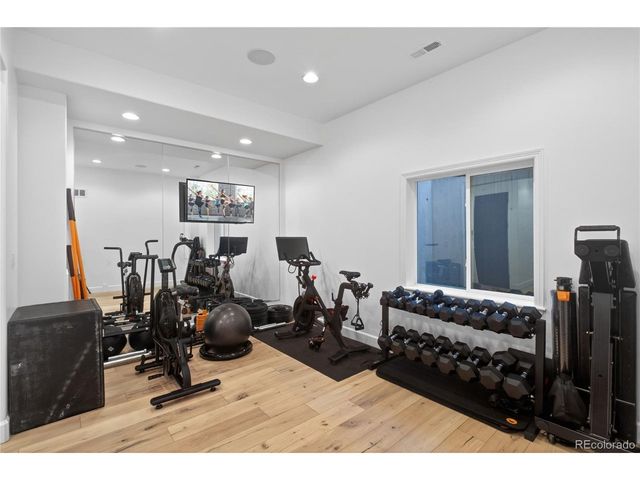 219 Maplehurst Pt, Highlands Ranch, CO 80126