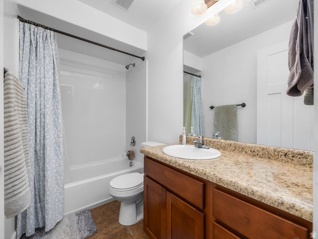 35 E WATER LN, Vineyard, UT 84059