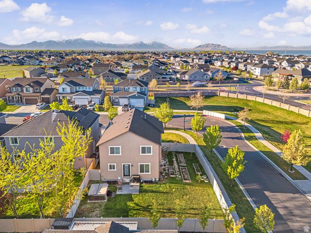35 E WATER LN, Vineyard, UT 84059