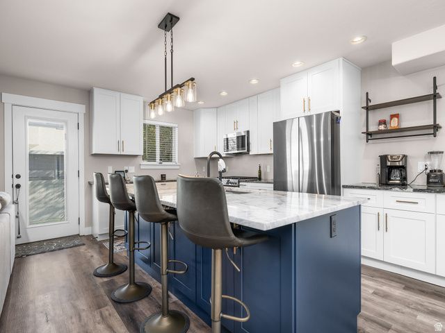 35 E WATER LN, Vineyard, UT 84059