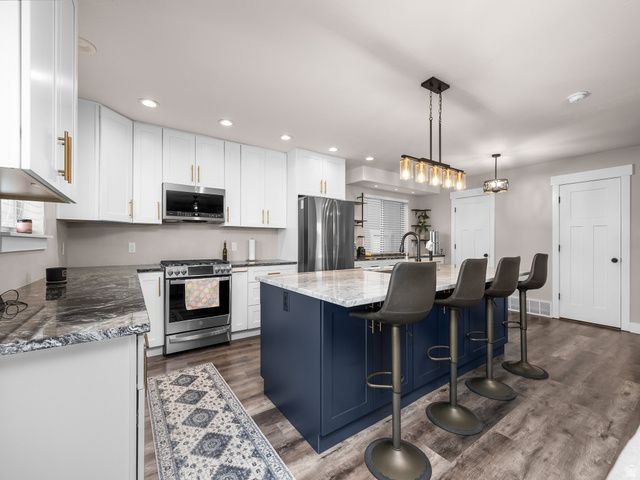 35 E WATER LN, Vineyard, UT 84059