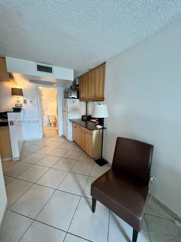 6770 Indian Creek Dr 11J, Miami Beach, FL 33141