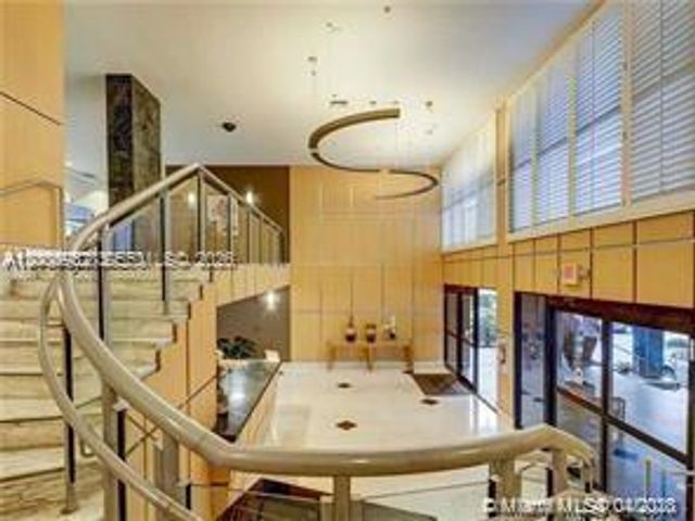 6770 Indian Creek Dr 11J, Miami Beach, FL 33141