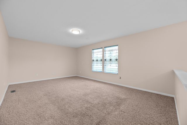 8101 Orange Station Loop, Lewis Center, OH 43035