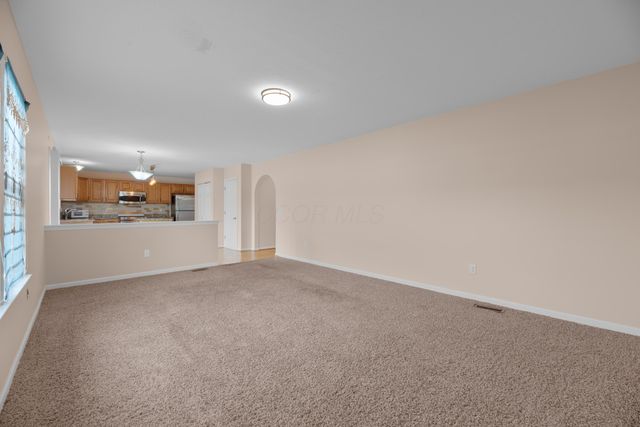 8101 Orange Station Loop, Lewis Center, OH 43035