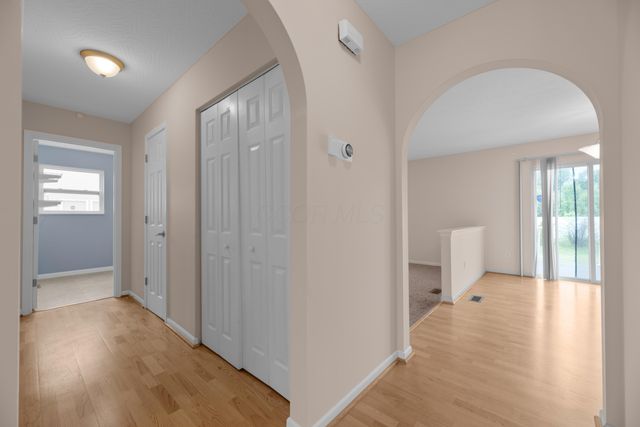 8101 Orange Station Loop, Lewis Center, OH 43035
