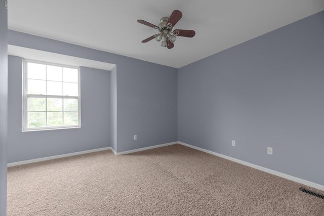 8101 Orange Station Loop, Lewis Center, OH 43035