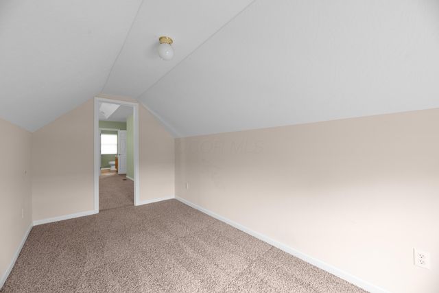 8101 Orange Station Loop, Lewis Center, OH 43035
