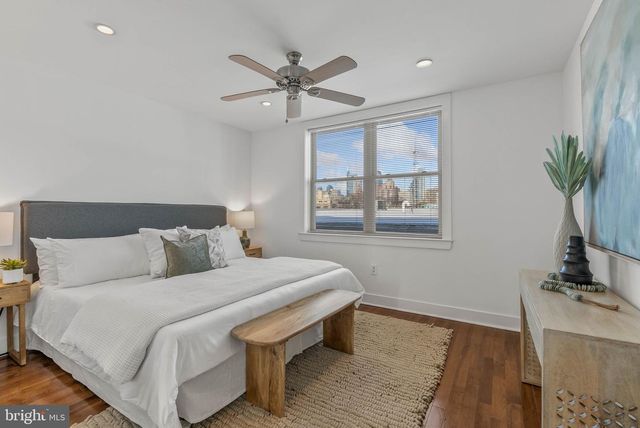 1213 PETERS ST, Philadelphia, PA 19147