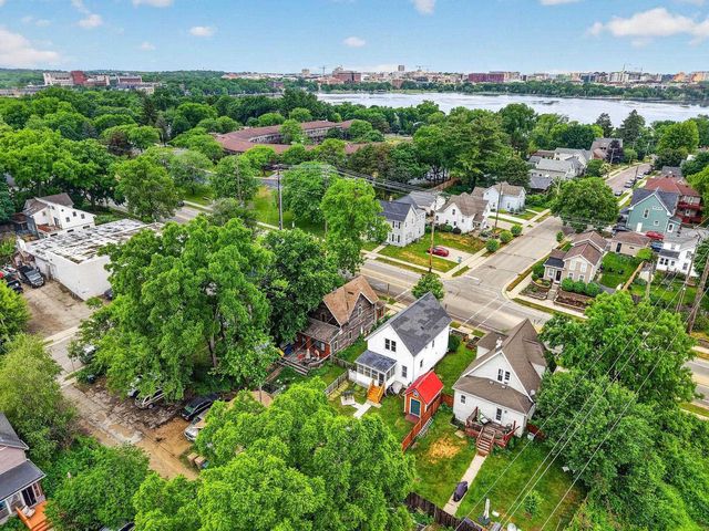 415 W Olin Avenue, Madison, WI 53715