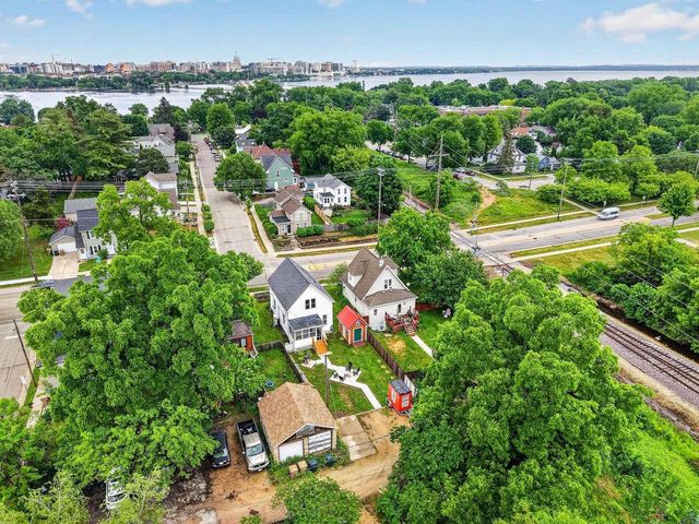 415 W Olin Avenue, Madison, WI 53715