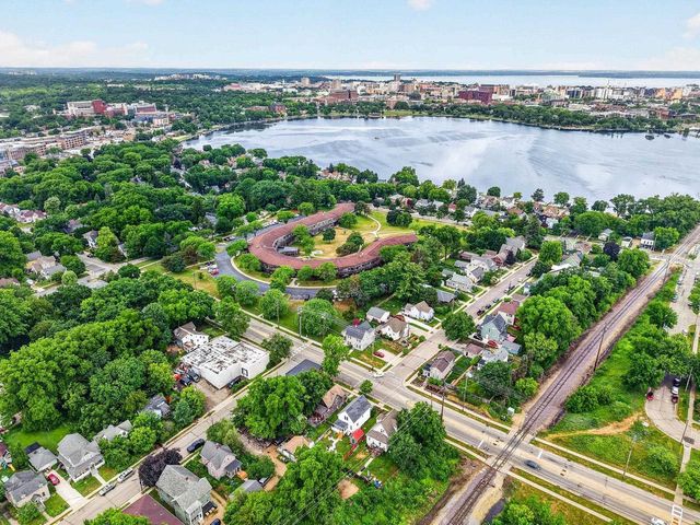 415 W Olin Avenue, Madison, WI 53715