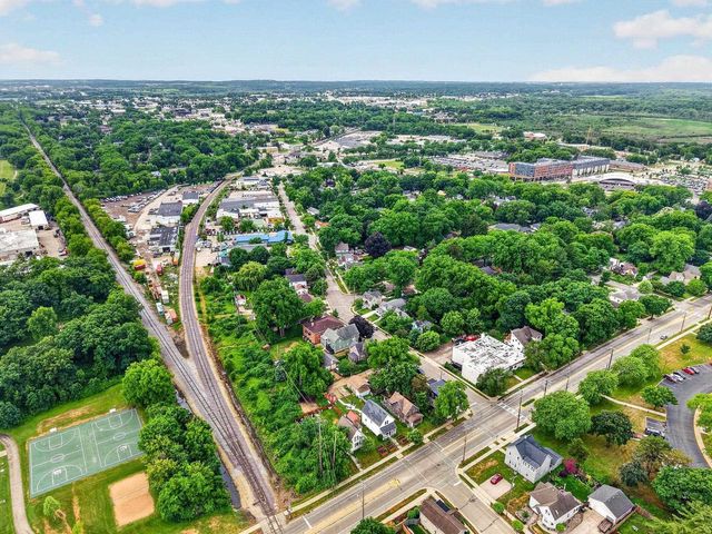 415 W Olin Avenue, Madison, WI 53715