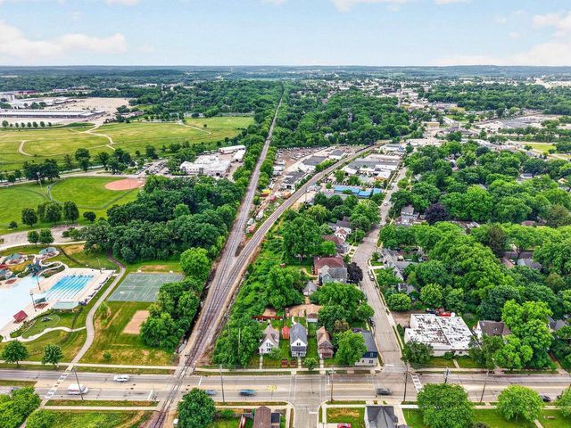 415 W Olin Avenue, Madison, WI 53715