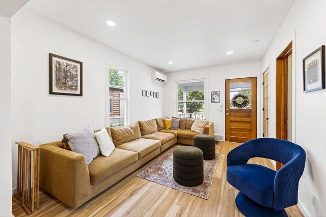415 W Olin Avenue, Madison, WI 53715