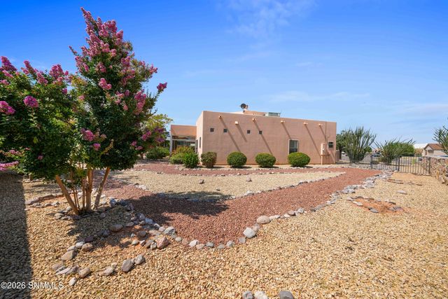 6540 Teal Drake Court, Las Cruces, NM 88012
