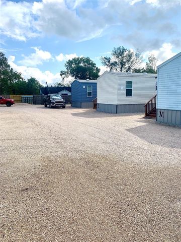 3621 County Road 161 F, Alvin, TX 77511