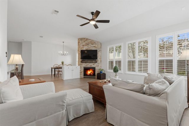 11403 Starlight Bay Street, Pearland, TX 77584