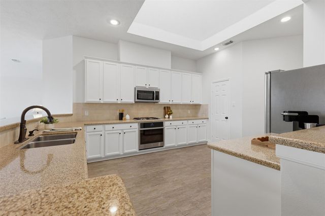 11403 Starlight Bay Street, Pearland, TX 77584