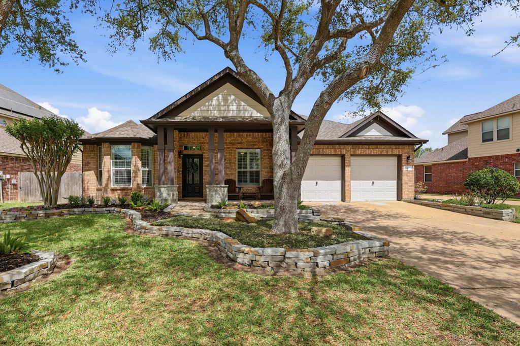 11403 Starlight Bay Street, Pearland, TX 77584