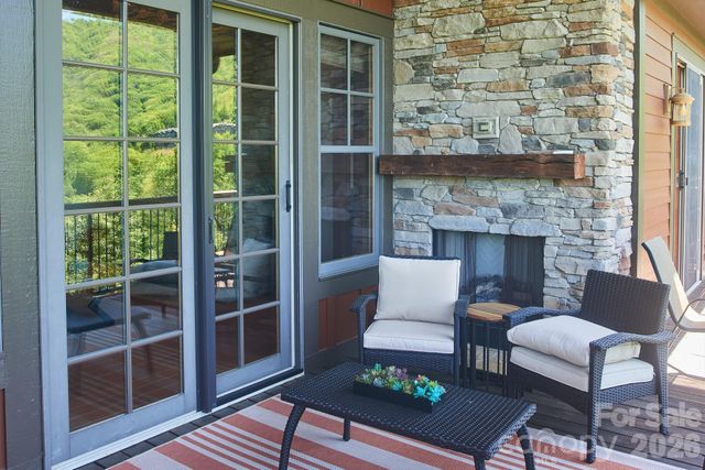 427 Spring Rock Road, Burnsville, NC 28714