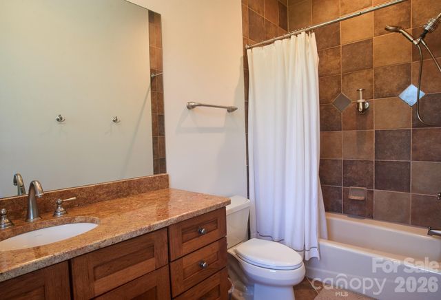 427 Spring Rock Road, Burnsville, NC 28714