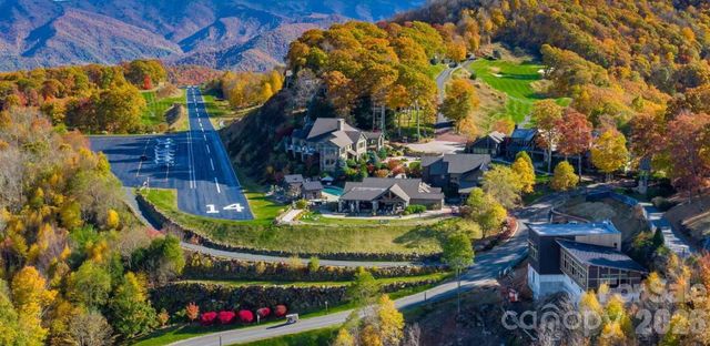 427 Spring Rock Road, Burnsville, NC 28714