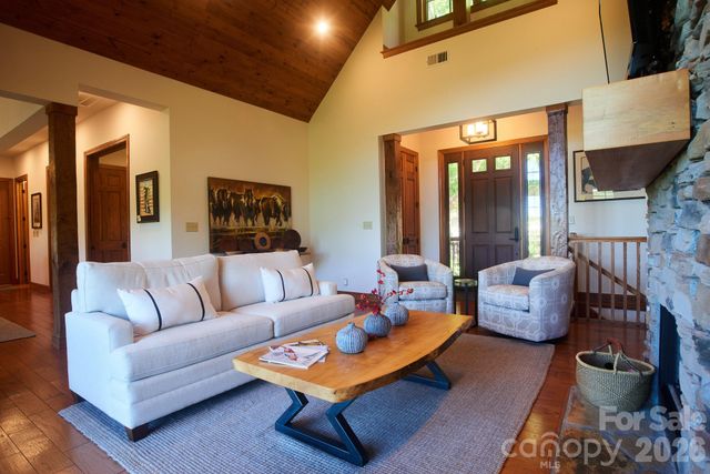 427 Spring Rock Road, Burnsville, NC 28714