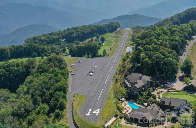427 Spring Rock Road, Burnsville, NC 28714