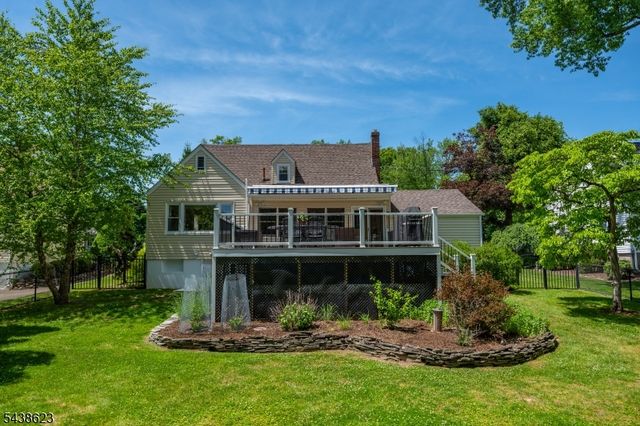 128 Troy Hills Rd, Hanover Twp., NJ 07981