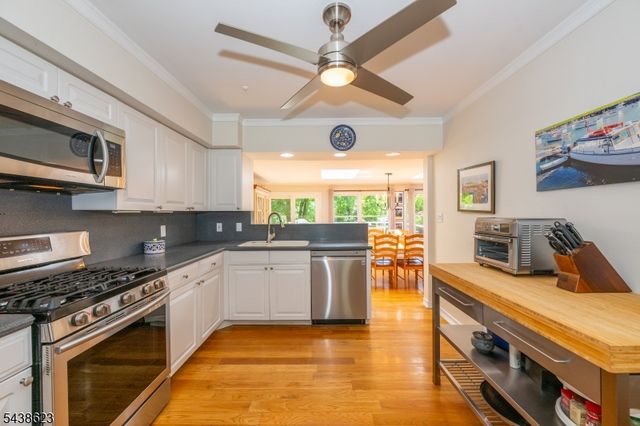 128 Troy Hills Rd, Hanover Twp., NJ 07981