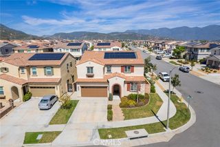 17024 Red Tail Lane, Fontana, CA 92336