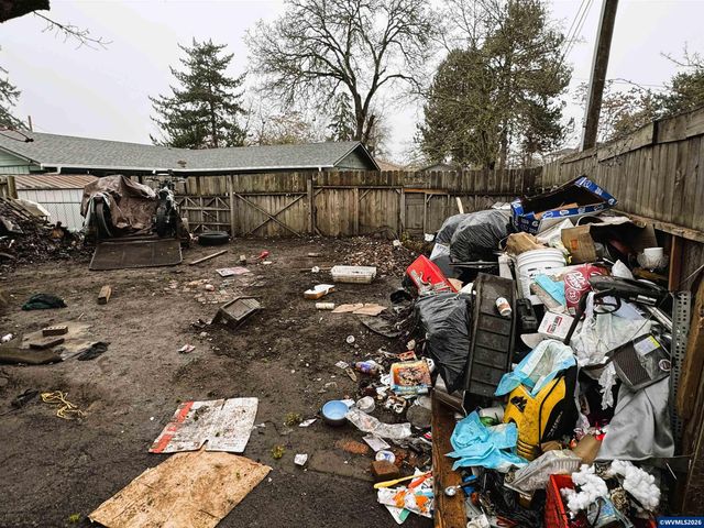 1547 Oak St SE, Salem, OR 97301