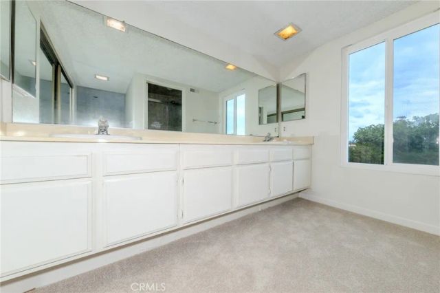 44 Rolling Hills, Pomona, CA 91766