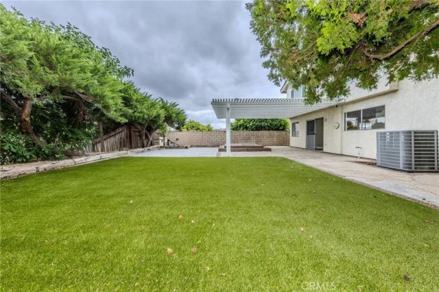 44 Rolling Hills, Pomona, CA 91766